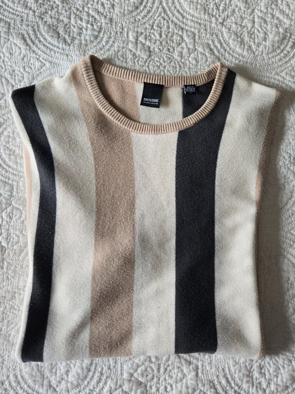 Men's Large Multi-Coloured Stripe Sweater T-Shirt (21" PTP)